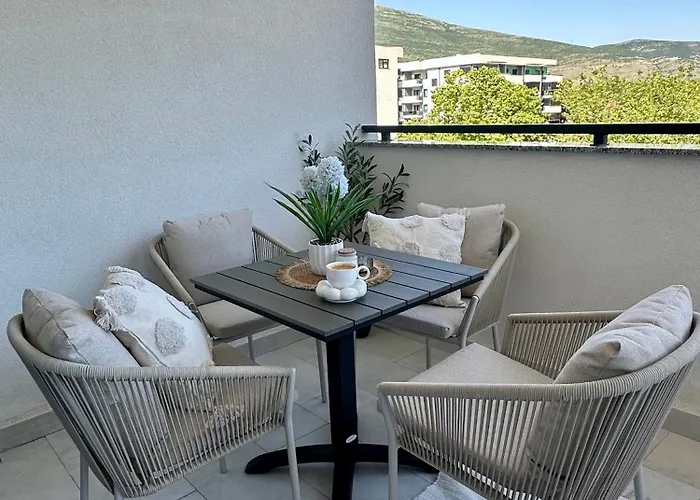 Cashmere تريبينيي