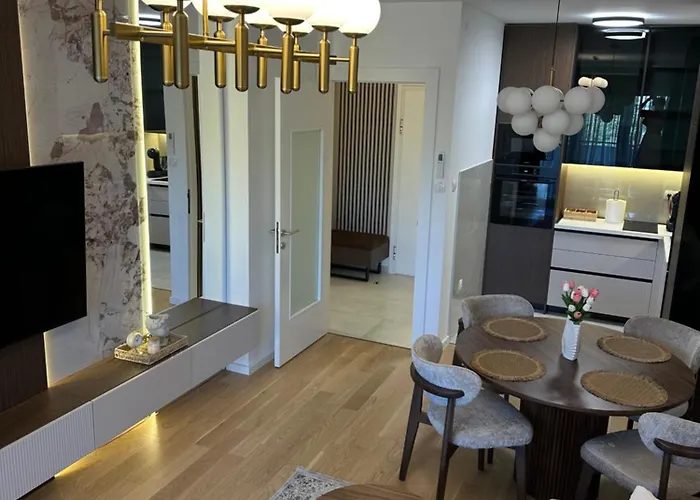 Cashmere تريبينيي